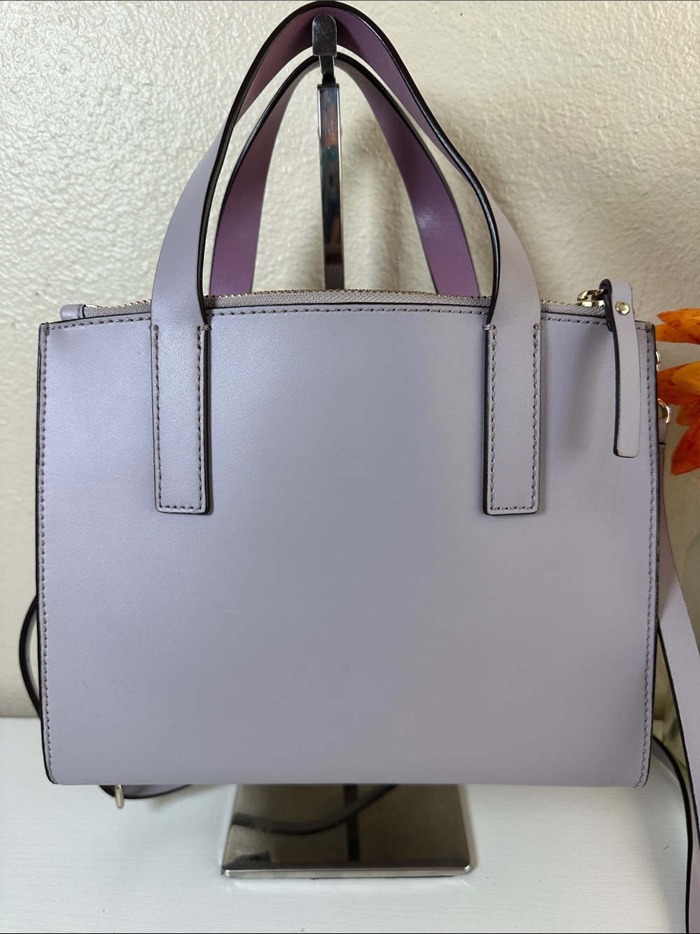 Like NEW Kate Spade Lavender Satchel with matching Long Strap - Picture 3 of 15